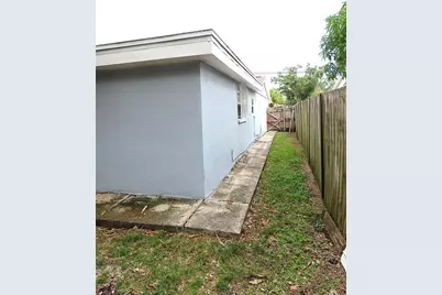 3908 Beechwood Boulevard, Tampa, FL 33619 - Photo 33