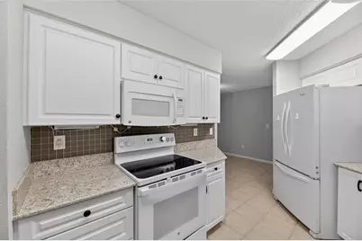2007 W Del Webb Boulevard, Sun City Center, FL 33573 - Photo 23