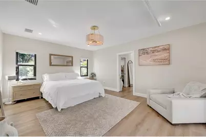 5361 Siesta Ct, Sarasota, FL 34242 - Photo 23