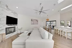 5361 Siesta Ct, Sarasota, FL 34242 - Photo 17