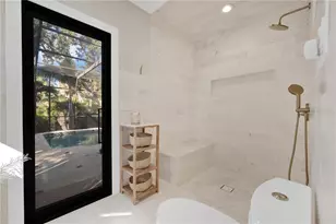 5361 Siesta Ct, Sarasota, FL 34242 - Photo 29