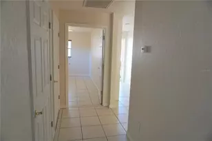 5140 Summer Hill Dr, Zephyrhills, FL 33542 - Photo 23