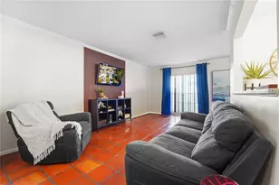 7523 Barry Rd, Tampa, FL 33634 - Photo 7