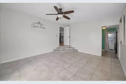 1025 11th Avenue NW, Largo, FL 33770 - Photo 31