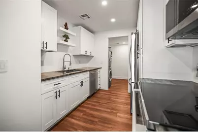 5009 12th Avenue S, Gulfport, FL 33707 - Photo 5