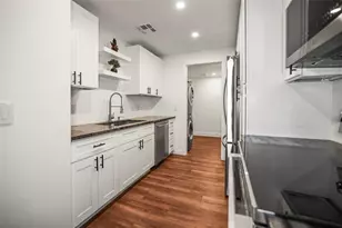 5009 12th Ave S, Gulfport, FL 33707 - Photo 5