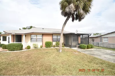 705 2nd Avenue NW #A, Ruskin, FL 33570 - Photo 1