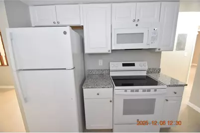 705 2nd Avenue NW #A, Ruskin, FL 33570 - Photo 13