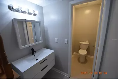 705 2nd Avenue NW #A, Ruskin, FL 33570 - Photo 23