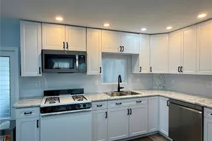 34076 Avocado Dr N, Pinellas Park, FL 33781 - Photo 3