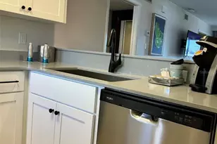 4762 Fox Hunt Dr, Wesley Chapel, FL 33543 - Photo 13