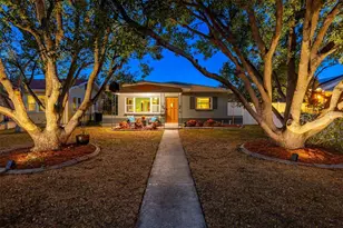 3721 4th Ave N, Saint Petersburg, FL 33713 - Photo 1