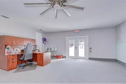 2109 Lithia Pinecrest Road, Valrico, FL 33596 - Photo 21