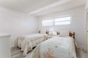 7405 Bay Island Dr S, South Pasadena, FL 33707 - Photo 23