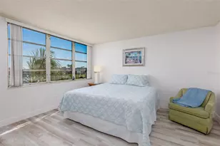 7405 Bay Island Dr S, South Pasadena, FL 33707 - Photo 17