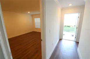 4510 S Manhattan Ave, Tampa, FL 33611 - Photo 13