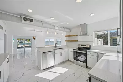 11055 6th Street E, Treasure Island, FL 33706 - Photo 13