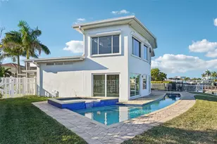 11055 6th St E, Treasure Island, FL 33706 - Photo 29