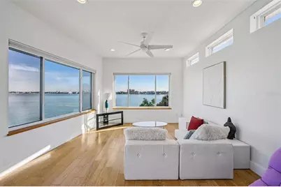 11055 6th Street E, Treasure Island, FL 33706 - Photo 27