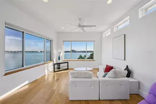 11055 6th St E, Treasure Island, FL 33706 - Photo 27