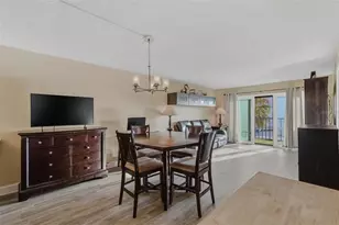 51 Island Way, Clearwater Beach, FL 33767 - Photo 23