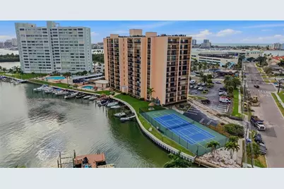 51 Island Way #311, Clearwater Beach, FL 33767 - Photo 3