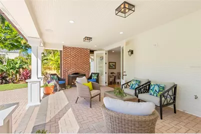 346 16th Avenue NE, Saint Petersburg, FL 33704 - Photo 23