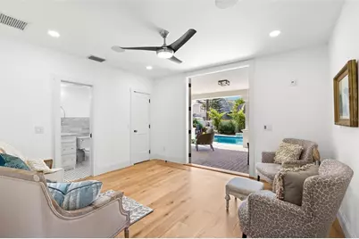 346 16th Avenue NE, Saint Petersburg, FL 33704 - Photo 17