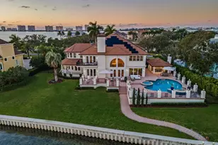 429 St Andrews Dr, Belleair, FL 33756 - Photo 5