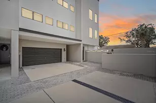 1910 W North A St, Tampa, FL 33606 - Photo 1