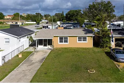 5773 3rd Avenue N, Saint Petersburg, FL 33710 - Photo 1