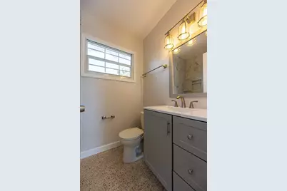 5773 3rd Avenue N, Saint Petersburg, FL 33710 - Photo 17