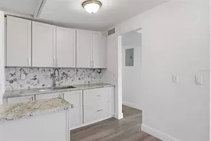 8210 Fir Dr, Tampa, FL 33619 - Photo 11