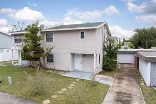 2078 Loma Linda Way N, Clearwater, FL 33763 - Photo 1