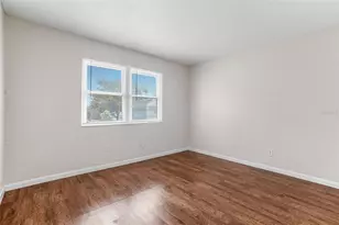 2078 Loma Linda Way N, Clearwater, FL 33763 - Photo 15