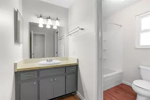 2078 Loma Linda Way N, Clearwater, FL 33763 - Photo 13