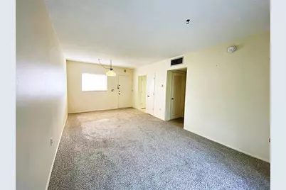 2003 Greenbriar Boulevard #4, Clearwater, FL 33763 - Photo 3