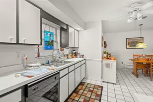 10408 Reclinata Ln, Tampa, FL 33618 - Photo 25