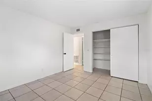 1285 S Betty Ln, Clearwater, FL 33756 - Photo 11