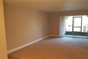 2103 Cordova Green, Seminole, FL 33777 - Photo 9