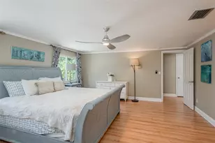 8240 144th Ln, Seminole, FL 33776 - Photo 33