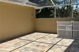 9421 W Park Village Dr, Tampa, FL 33626 - Photo 7