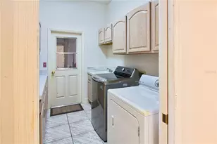 5115 Deeson Pointe Ct, Lakeland, FL 33805 - Photo 19