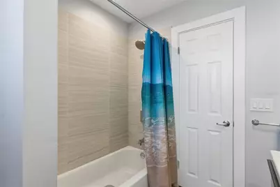 8288 137th Lane, Seminole, FL 33776 - Photo 17