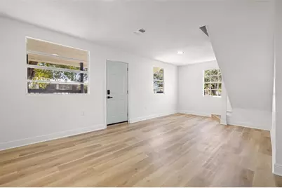 2220 Davis Street, Tampa, FL 33605 - Photo 5