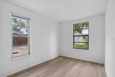 4320 44th Street N, Saint Petersburg, FL 33714 - Photo 19