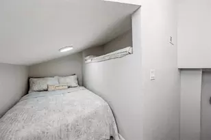 200 Meres Blvd, Tarpon Springs, FL 34689 - Photo 37