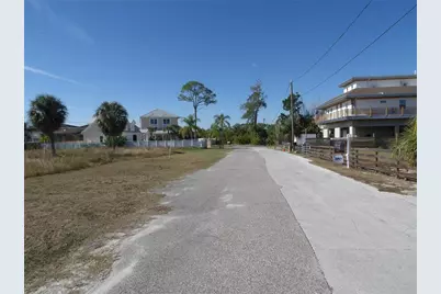 523 Doric Court, Tarpon Springs, FL 34689 - Photo 7