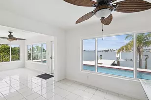 11549 48th Ave N, Saint Petersburg, FL 33708 - Photo 35