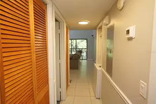 5154 Puritan Cir, Tampa, FL 33617 - Photo 15